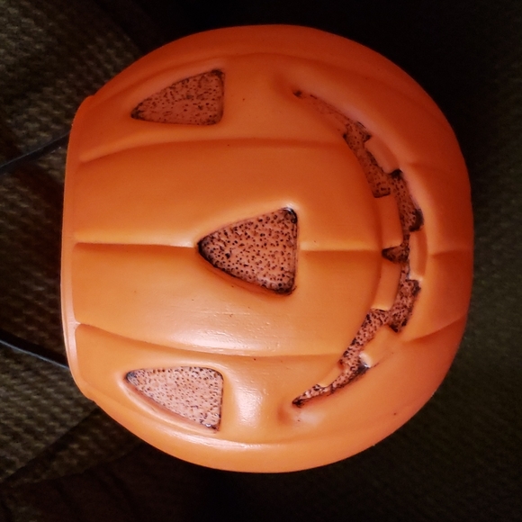 Vintage Plastic Pumpkin Jack O Lantern Halloween Bucket Candy A J Renzi Mass